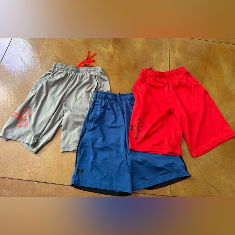Mens small under armor shorts set of 3